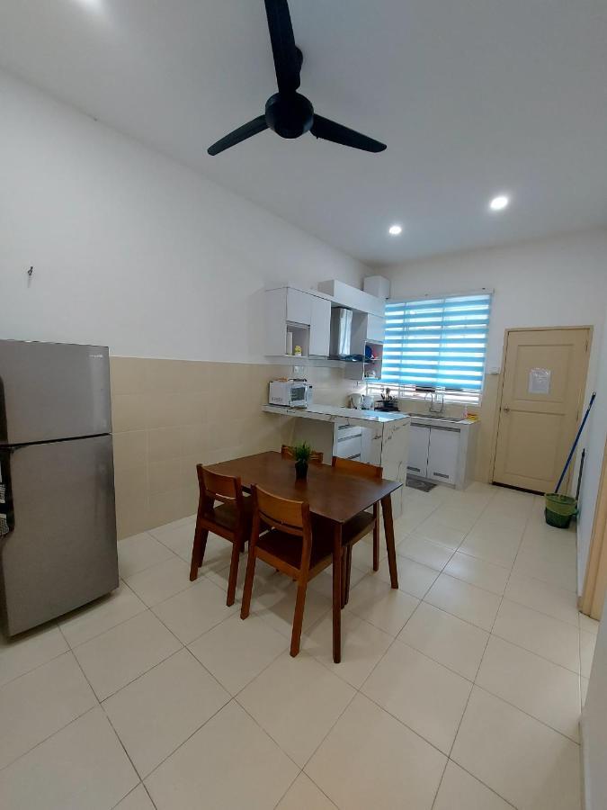 M2H Homestay 关丹 外观 照片